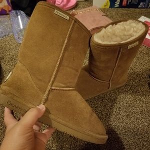 Bearpaw boots